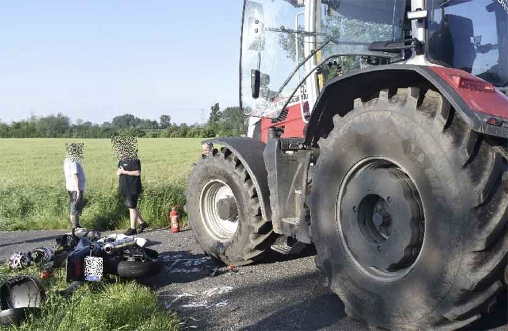 Vétlen motoros és utasa sérült meg a balesetben
