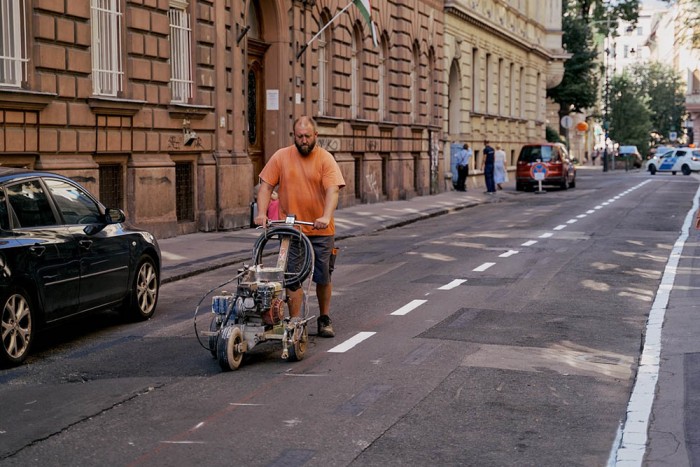 Összesen 101 parkolóhely szűnik meg a VIII. kerületben