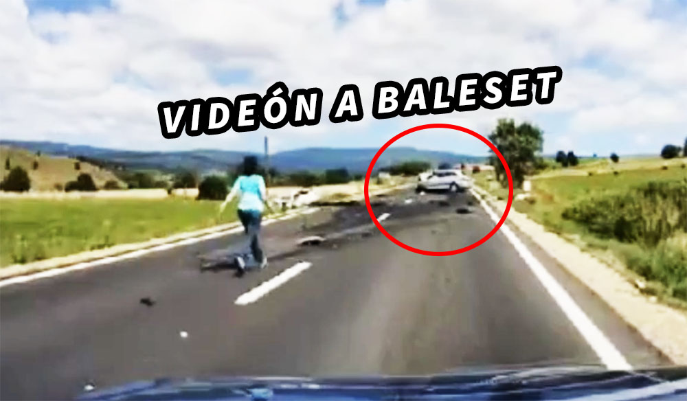 VIDEÓ: Halálos balesetet rögzített egy fedélzeti kamera Romániában