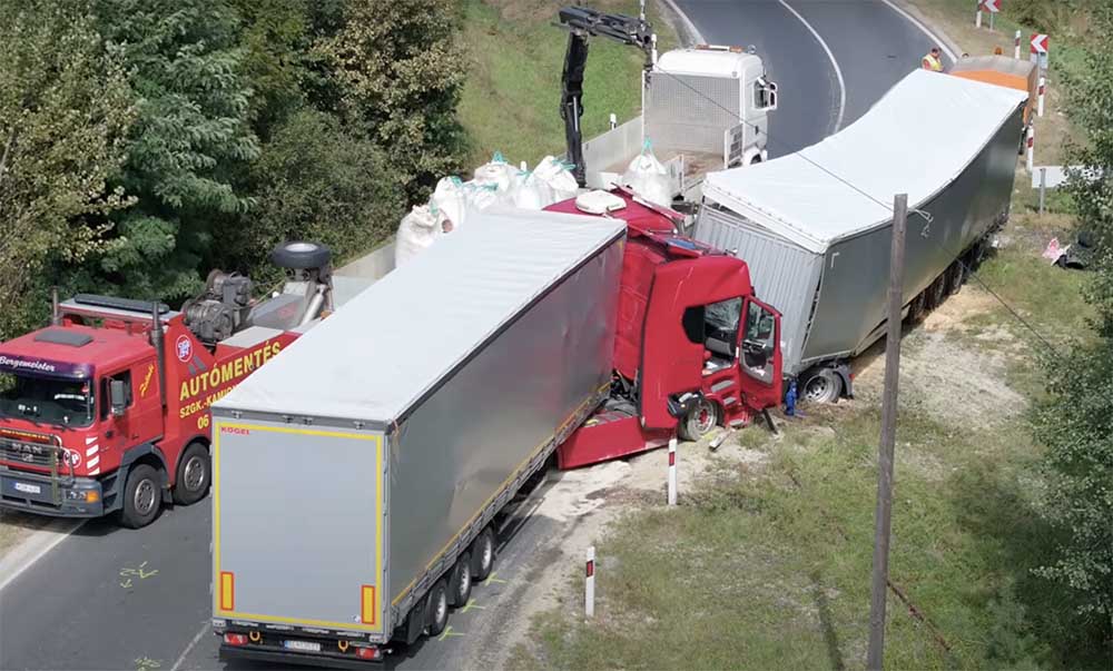 VIDEÓ: Újabb áldozatot gyűjtött a hírhedt S-kanyar