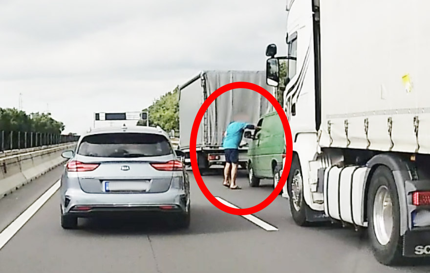Videón az M2-es főúti alternatív vitarendezés
