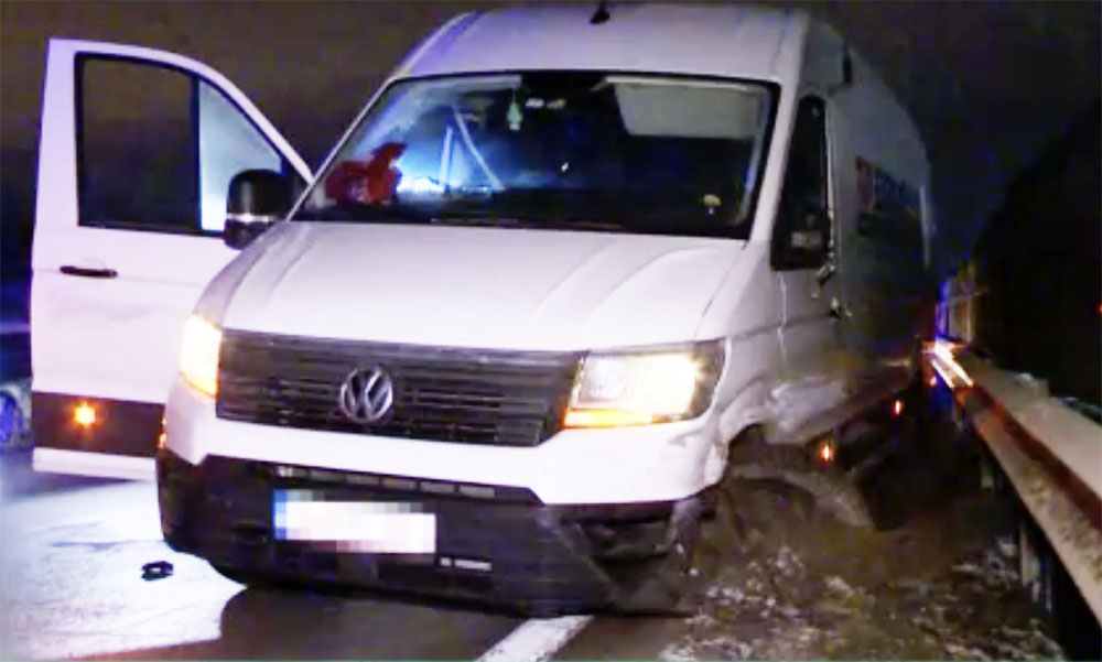 Vezetés közben hirtelen meghalt egy 29 éves férfi az M0-áson – VIDEÓ
