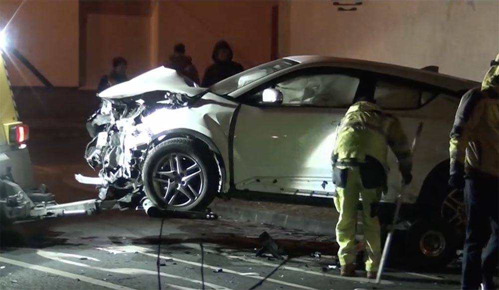 Ölben ült a fél éves kisbaba. Nem adtak elsőbbséget, beléjük rohant egy másik autó – VIDEÓ
