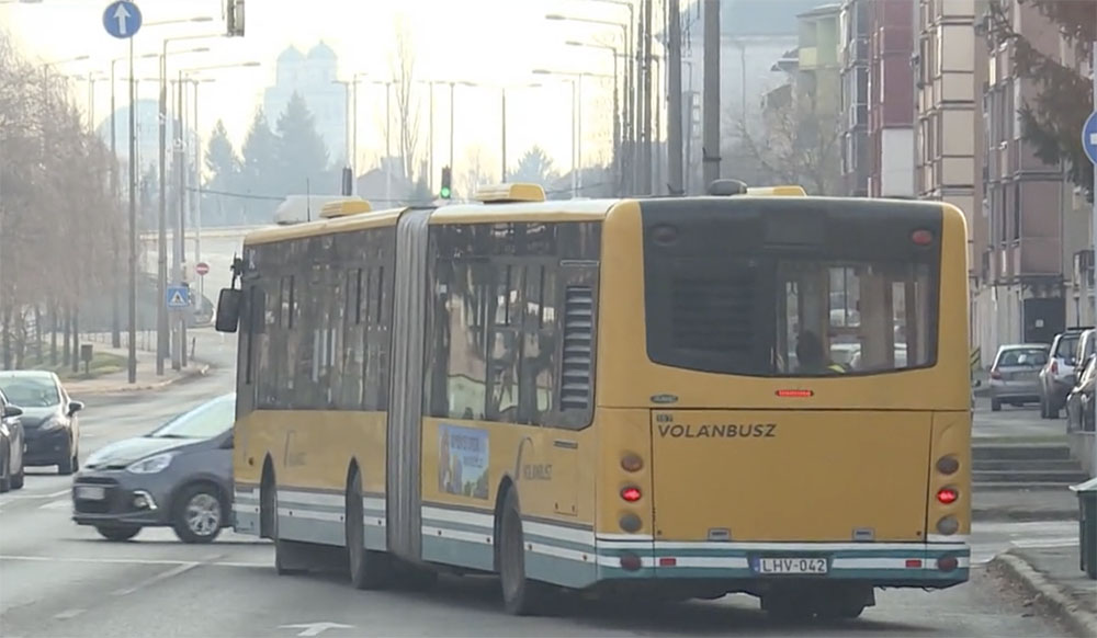 Részegen indult el a távolsági busszal. Csúcsforgalomban vezette 26 kilométert