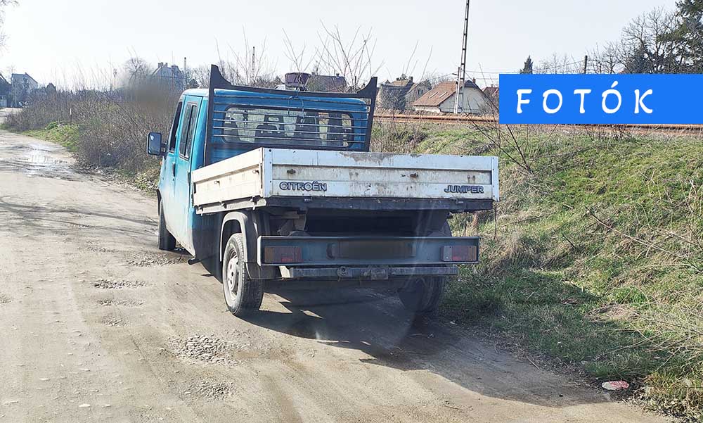 Végletekig kizsigerelt, használatban lévő kisteherautót fotózott olvasónk – FOTÓK