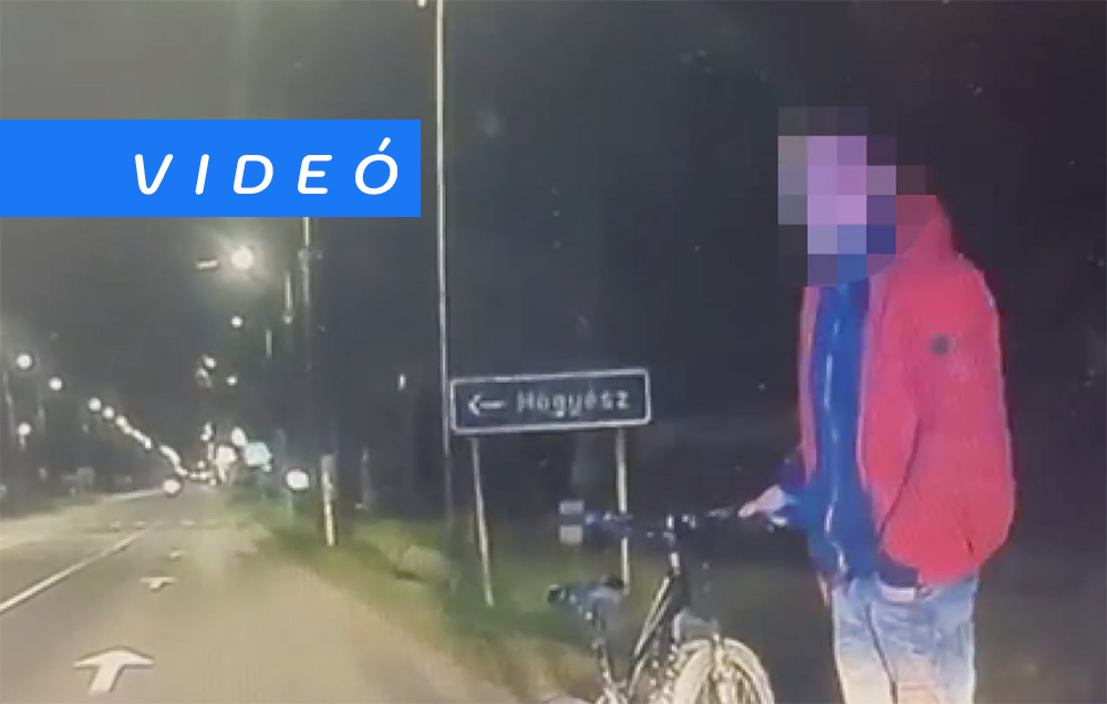 Az egész úttest kevés volt a kerékpárosnak a közlekedéshez