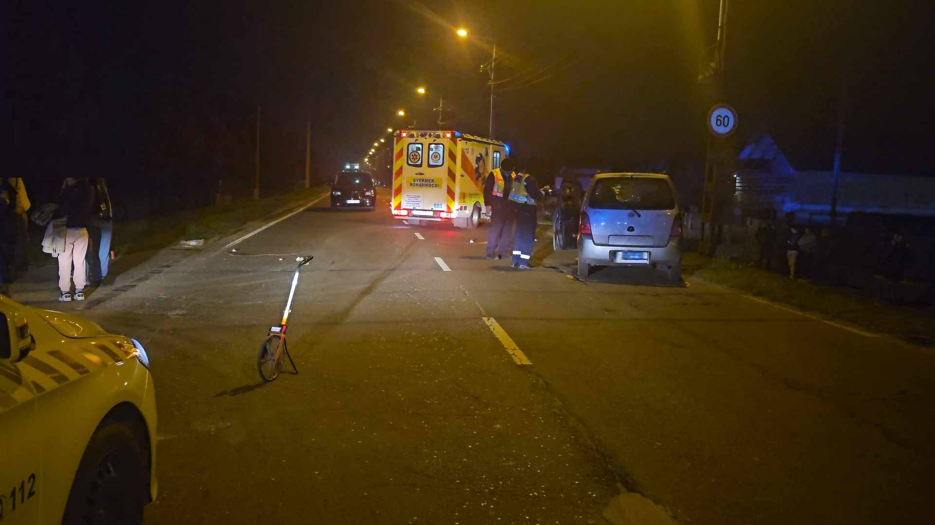 Két gyereket gázoltak el Csepelen. Át akartak szaladni az úton, amikor egy autó elütötte őket