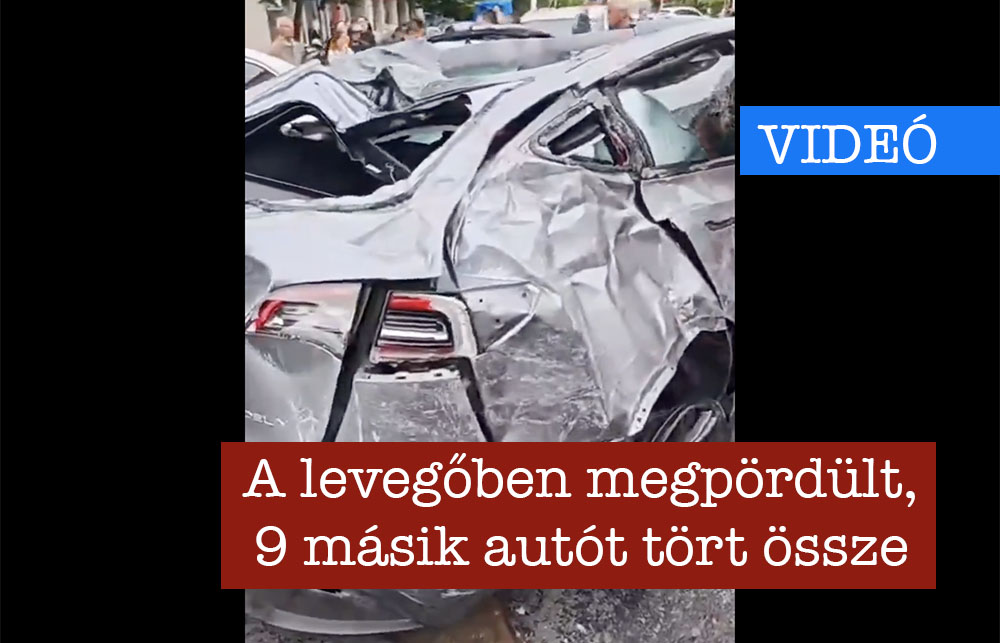Óriási Tesla baleset rögzített egy fedélzeti kamera Kínában. A Tesla nem gyulladt ki!