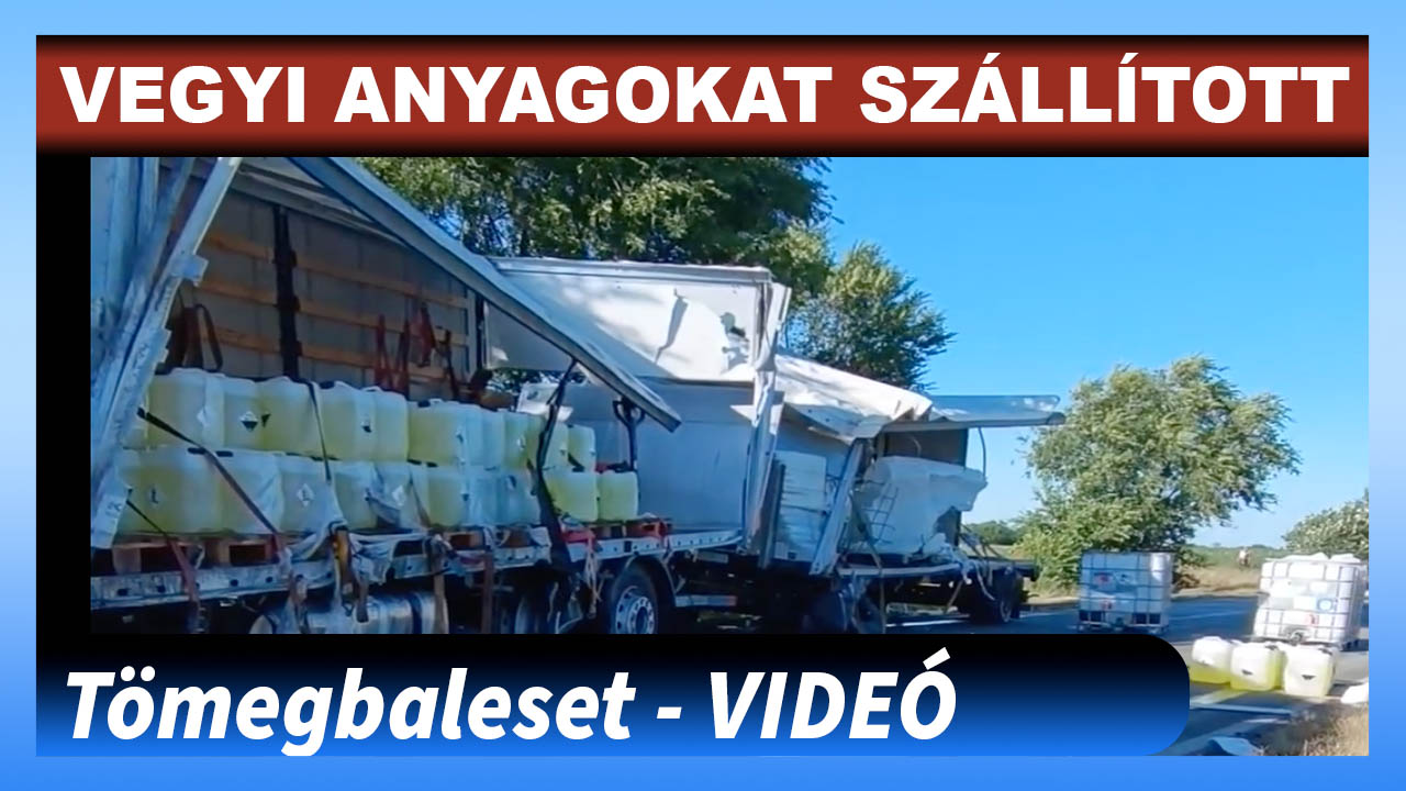 Két kamionnal és több személyautóval ütközött egy kavicsot szállító teherautó